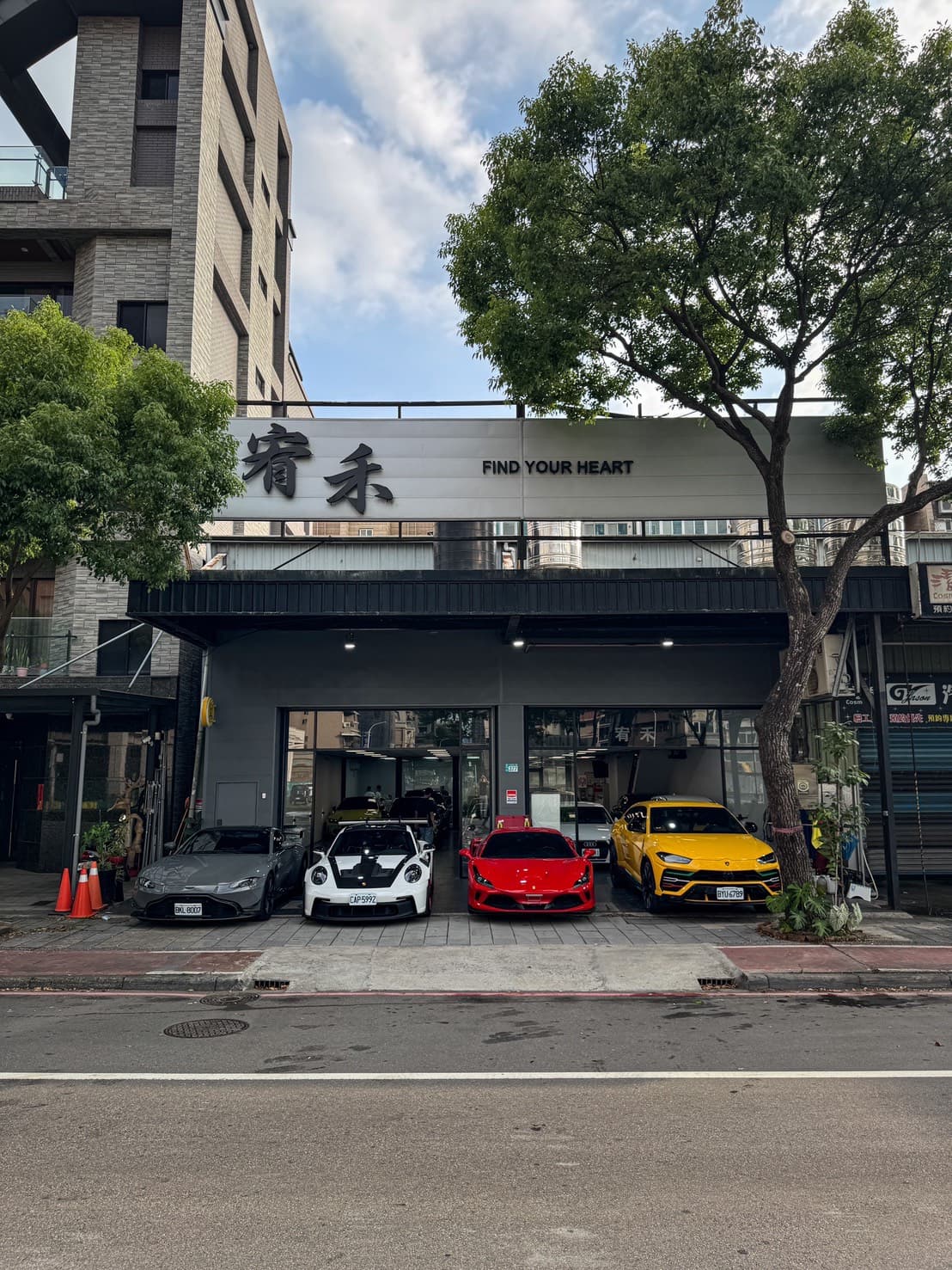 宥禾汽車精選二手車展示圖