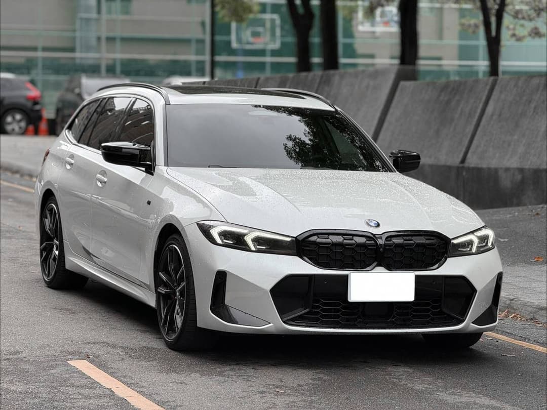 2023 BMW M340i Touring