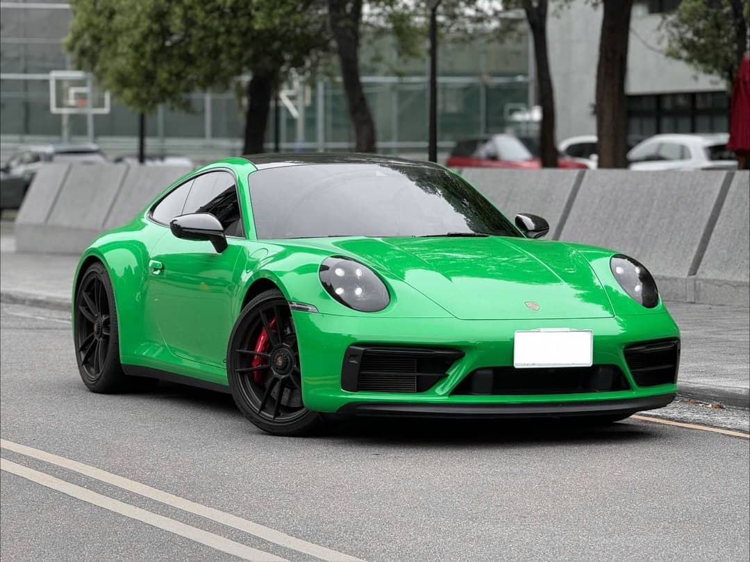 2023 Porsche 992 911 Carrera GTS